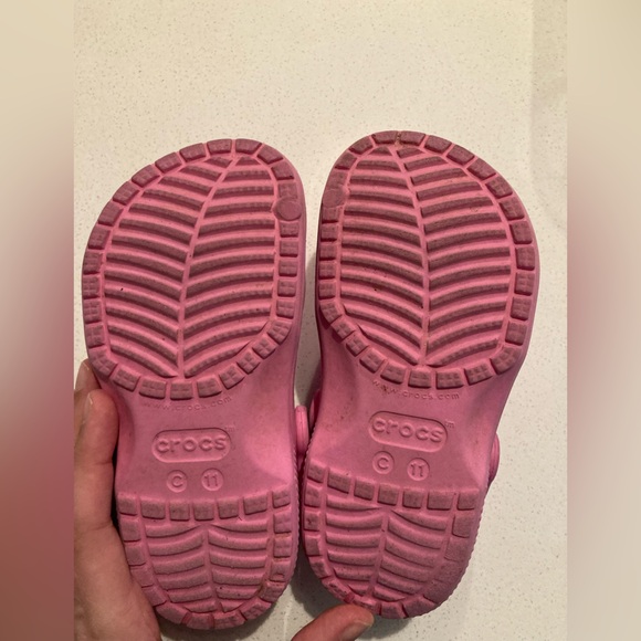 Kids Classic Crocs Clog in Taffy Pink C11 - Picture 2 of 4